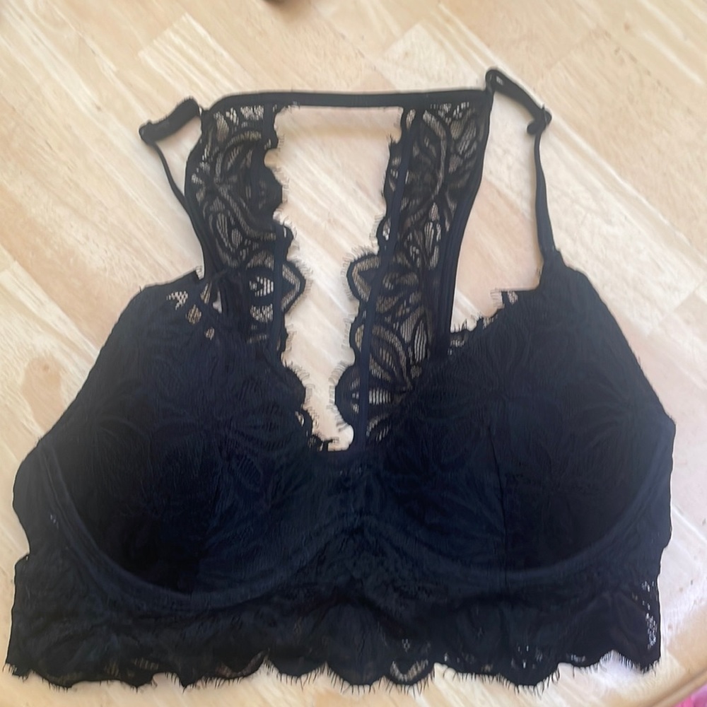 Lacy Victoria Secret Pink Brand bralett great condition